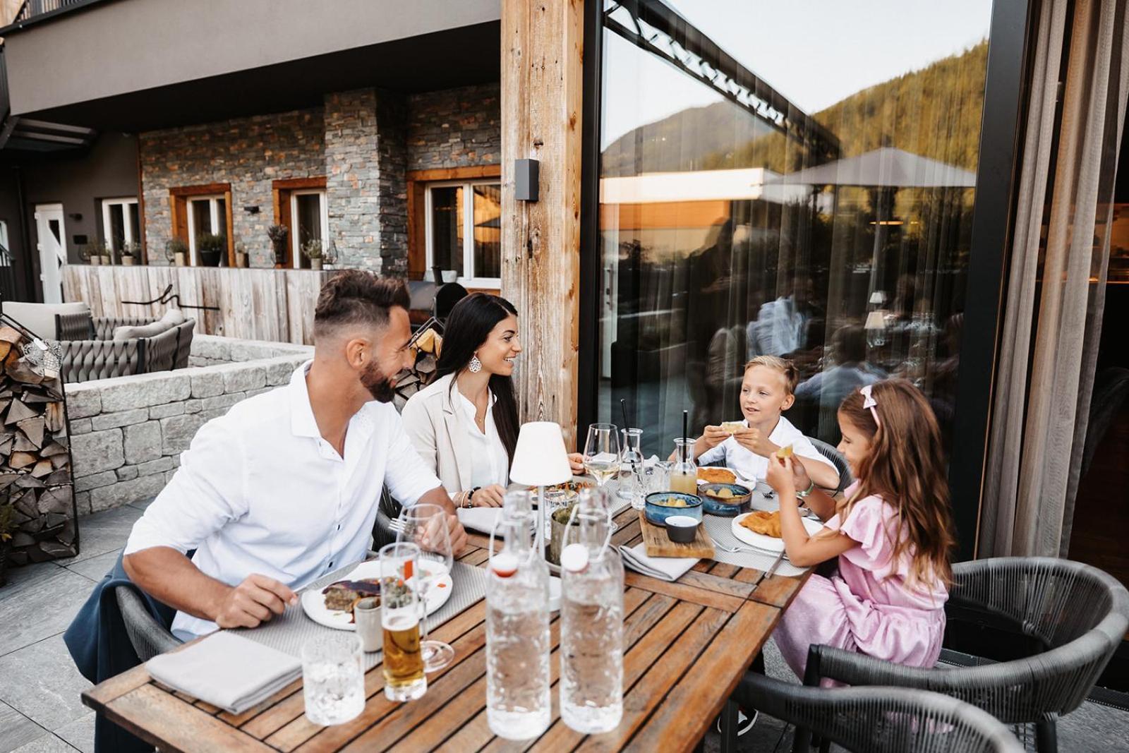 Hofgut Apartment & Lifestyle Resort Wagrain Eksteriør bilde